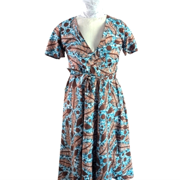 The Oula Company Leaf Print Cotton Blend Wrap Dress in Cocoa Mist ... Size Small - Picture 2 of 7